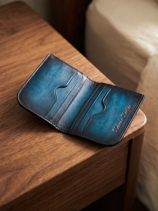 Nikias, The Wallet
